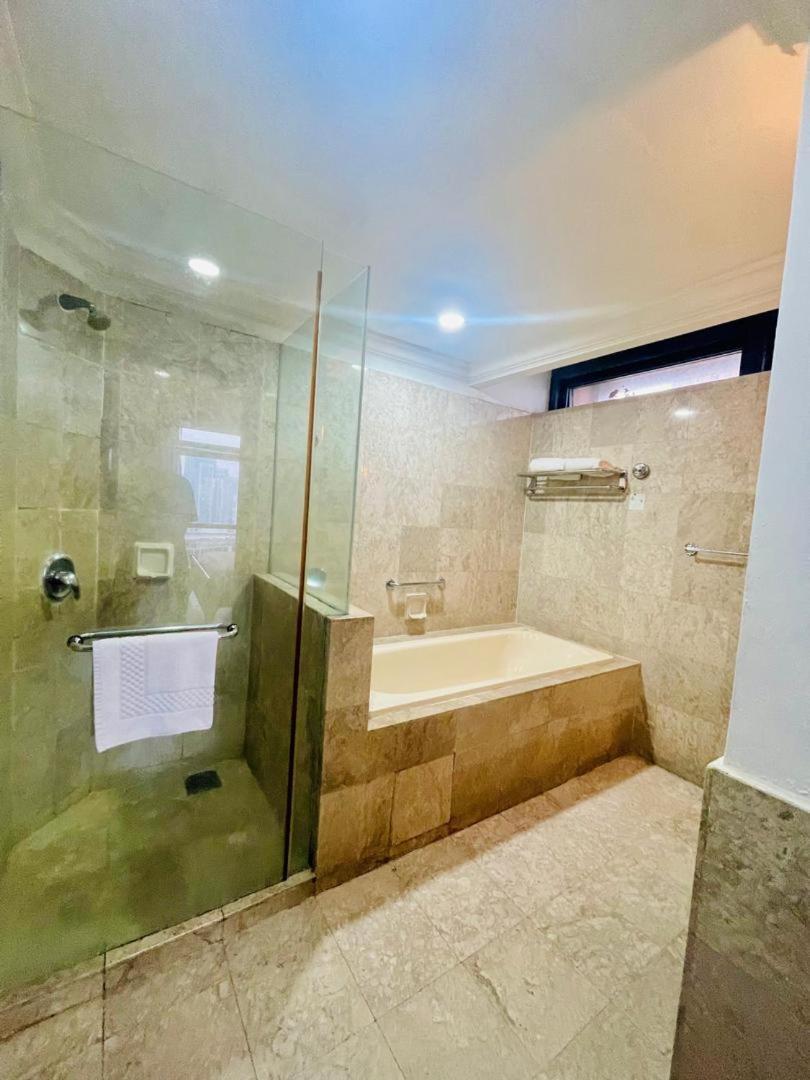 Royal Empire Suite At Times Square Kl 吉隆坡 外观 照片